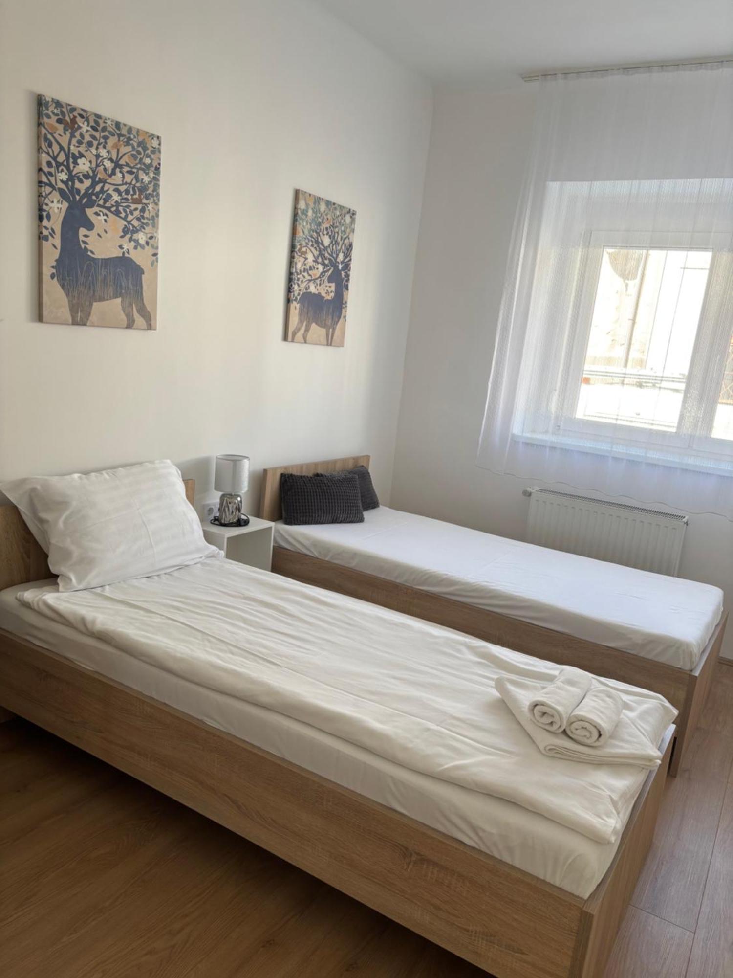 Hungaria Apartments Beci Exterior foto