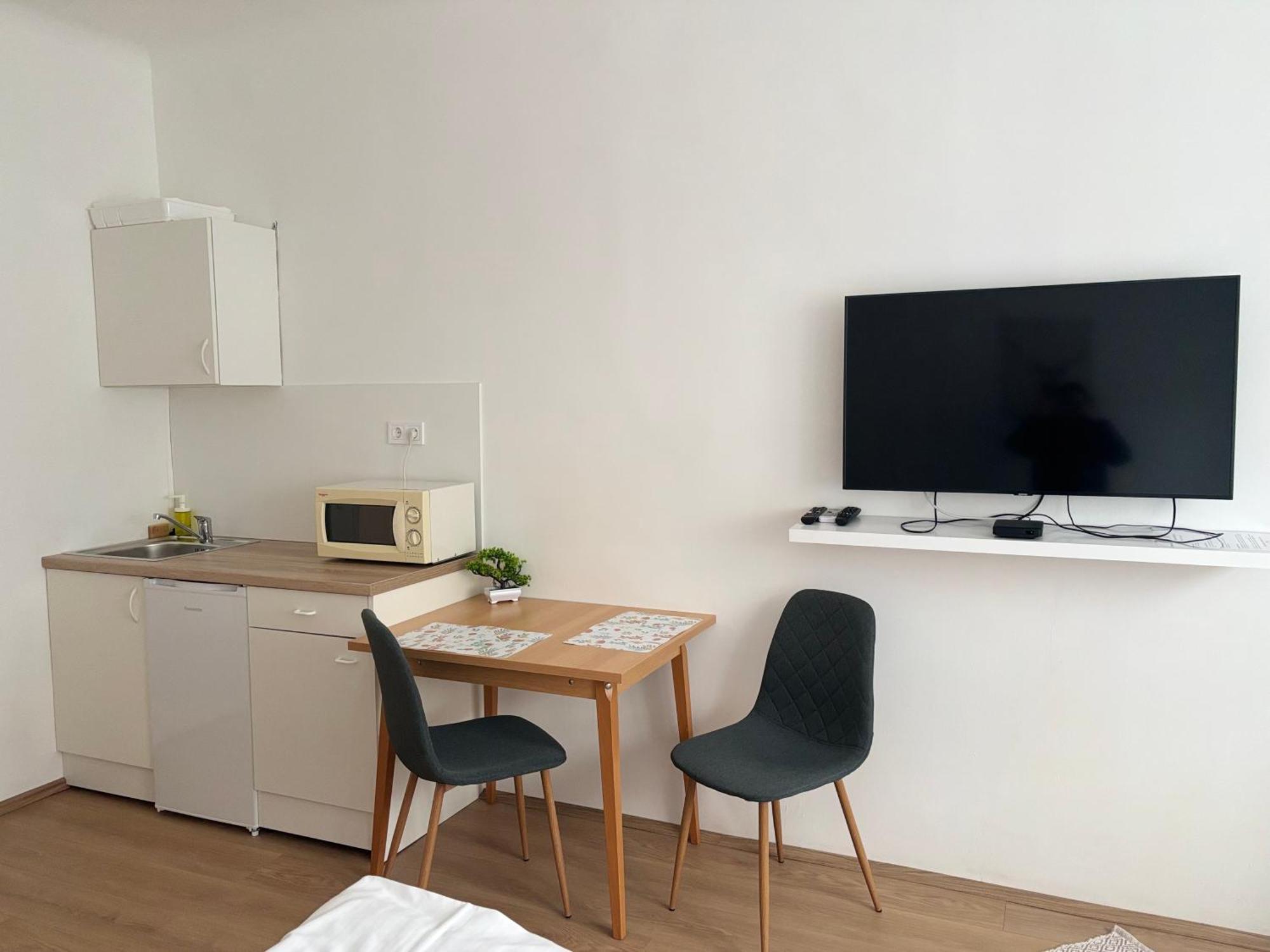 Hungaria Apartments Beci Exterior foto
