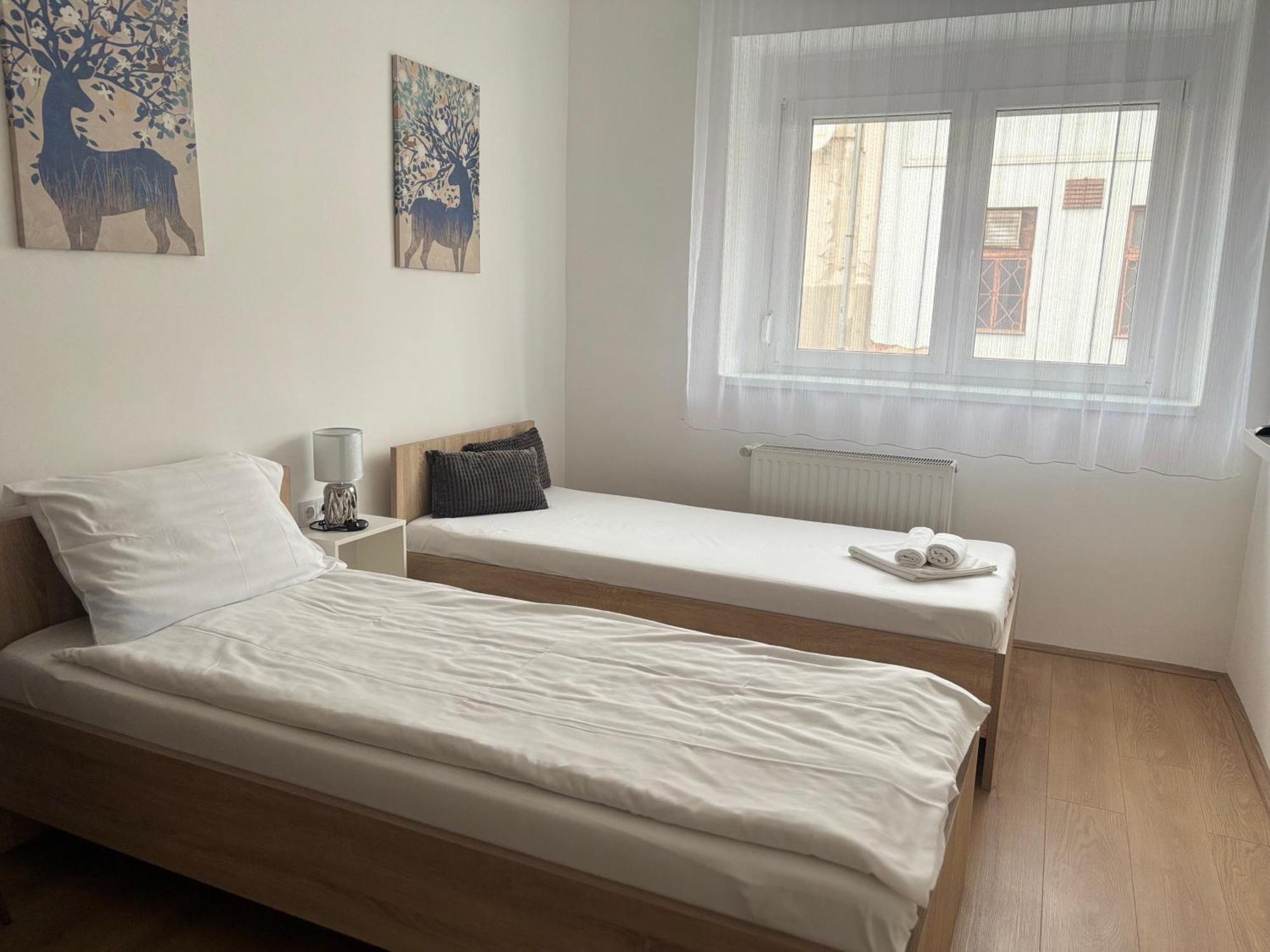 Hungaria Apartments Beci Exterior foto